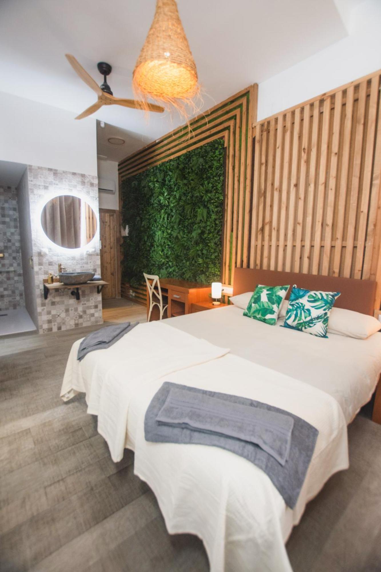 Banana Beach Patacona Rooms Алборая Екстериор снимка